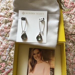 Kendra Scott earrings Brand new